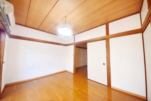 ブライトアサカの物件内観写真